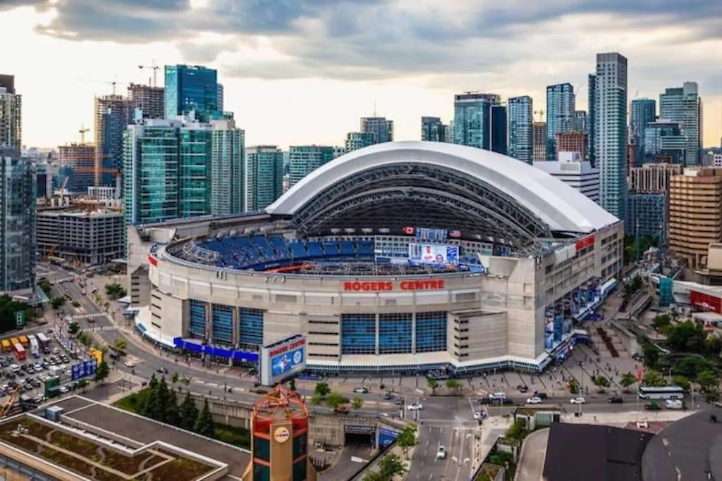 Dt Lake View Cn Tower Mtcc 3 Bdr 2Bath Parking Toronto